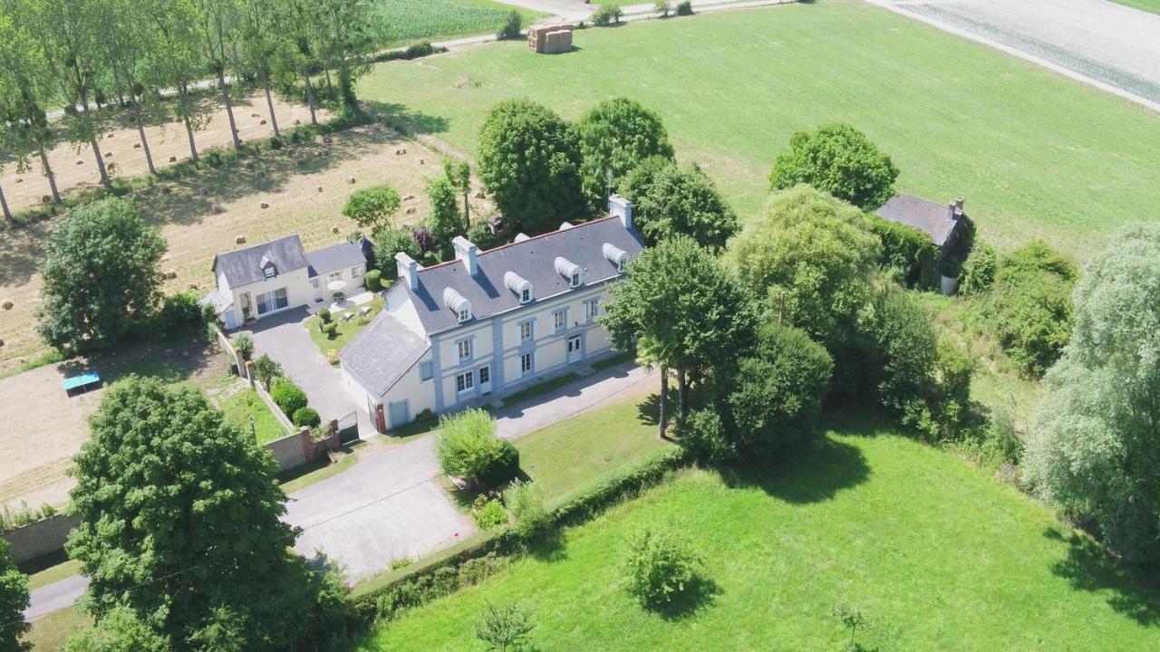 Les Gites Du Couesnon Pontorson Exterior foto